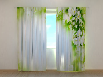 Tende Rami di Melo in Fiore