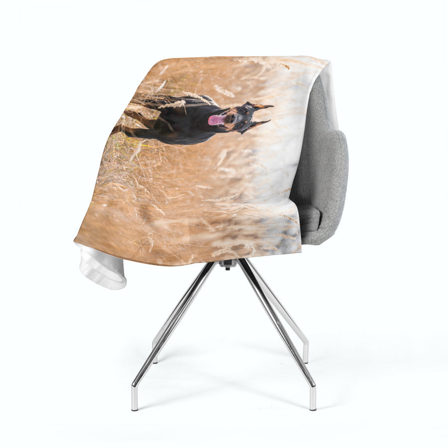 Coperta in Flanella Pinscher nell'Erba Dorata