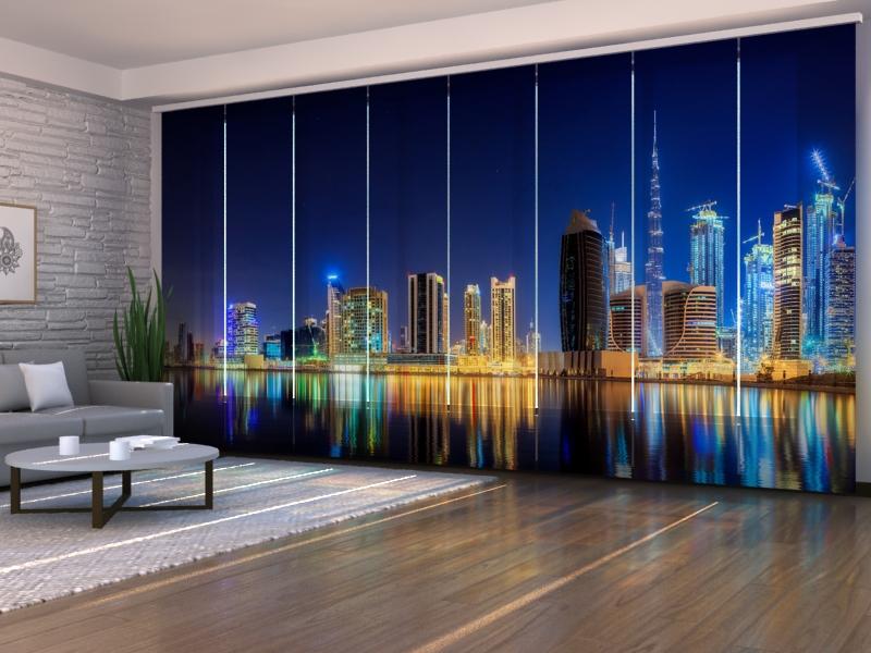 Set di 8 Tende a Pannello Veduta di Business Bay a Dubai.