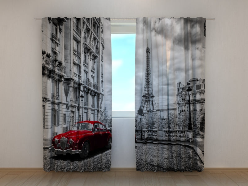 Tende Limousine Rossa Retrò sulla Strada di Parigi