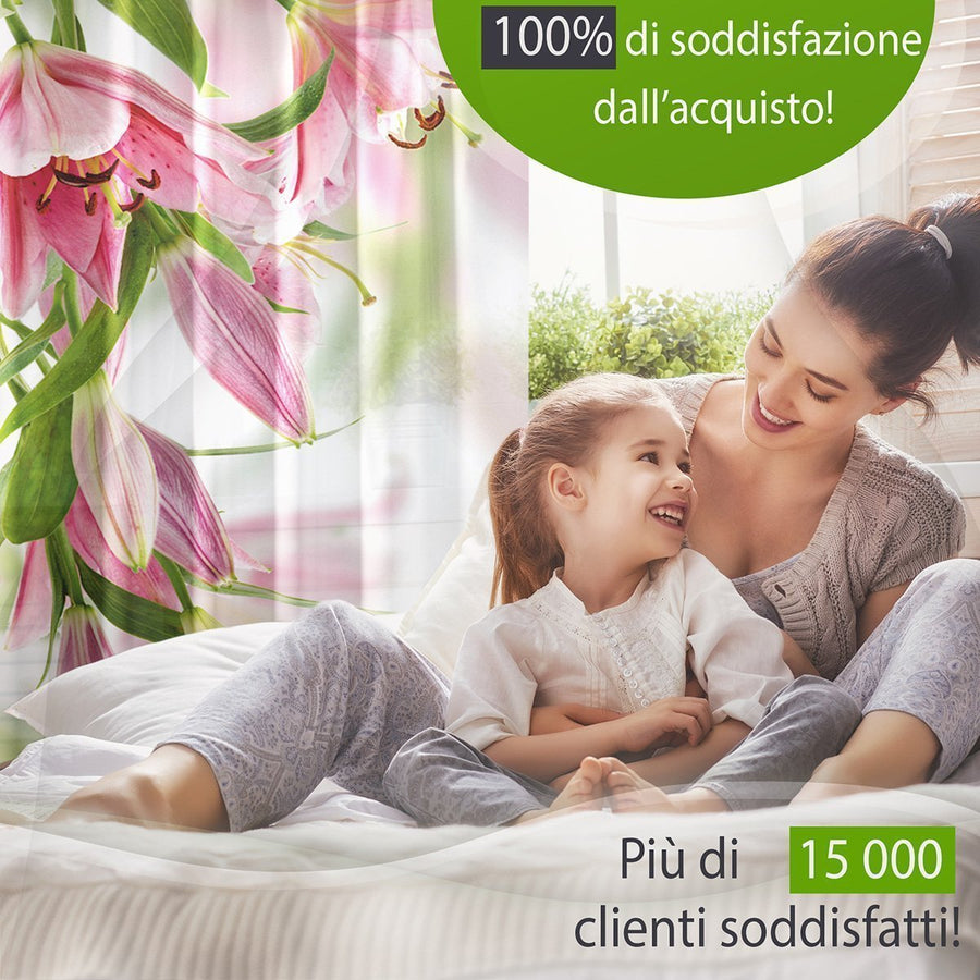 Tende Cespuglio di Rose Rosa sul Muro di Mattoni